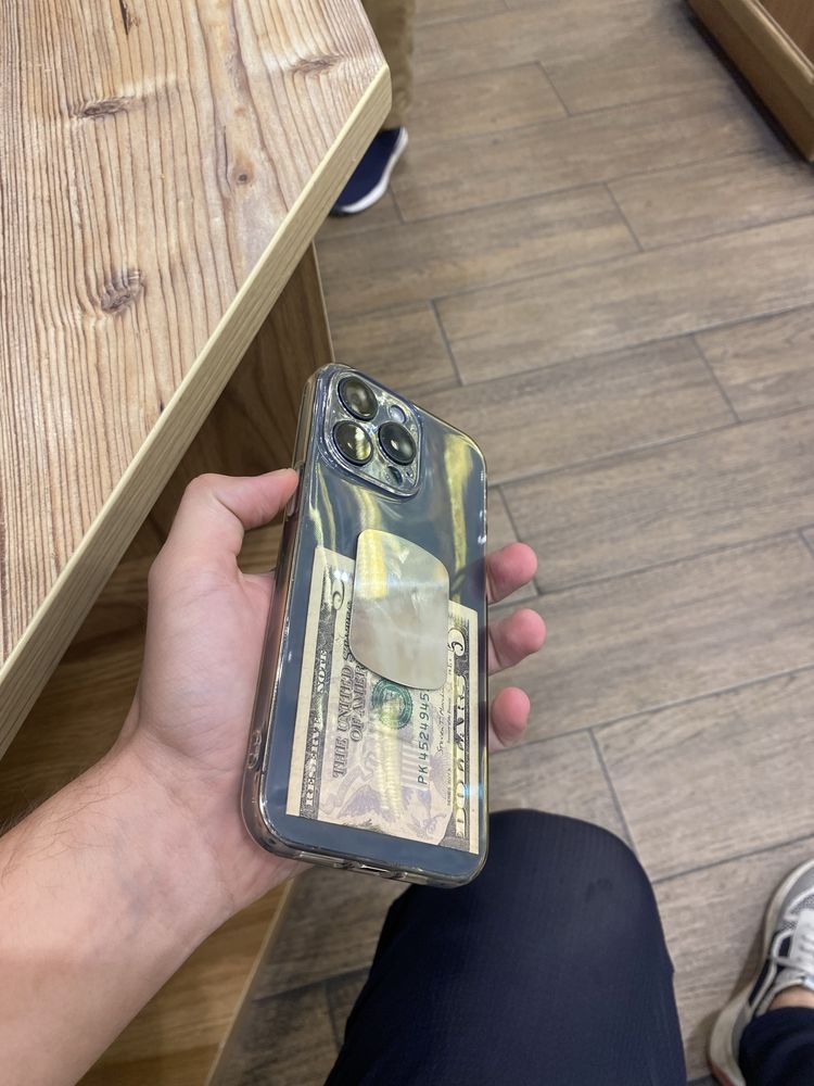 Продаю iphine 15 pro max