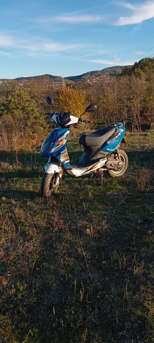 Мотор 50 кубиков