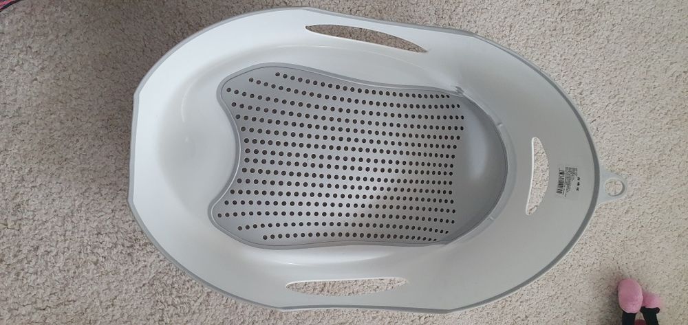 Suport baie bebelus moale la atingere / suport in vana bebelus / cadit