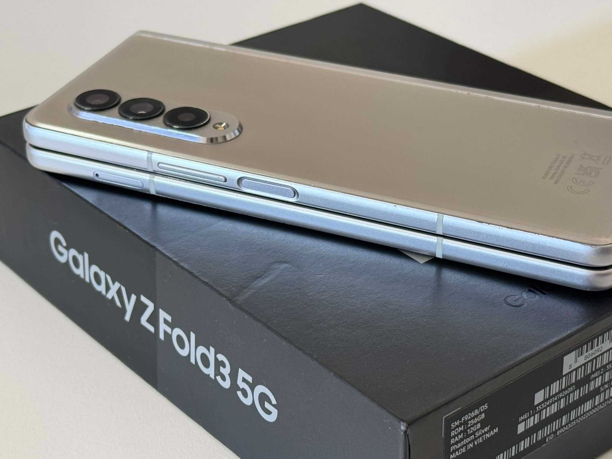 Бартер! Galaxy Z Fold 3 Phantom Silver (Сив)