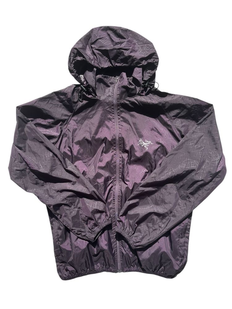 Arc’Teryx windbreaker