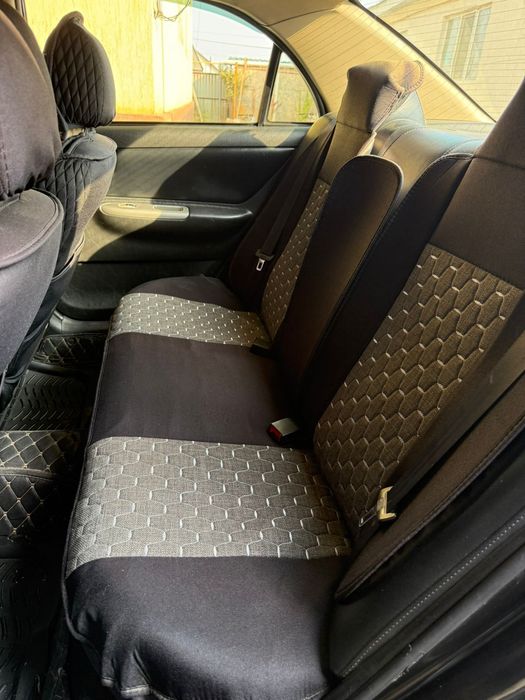 BUD F-7 (Тоёта королла аналог)