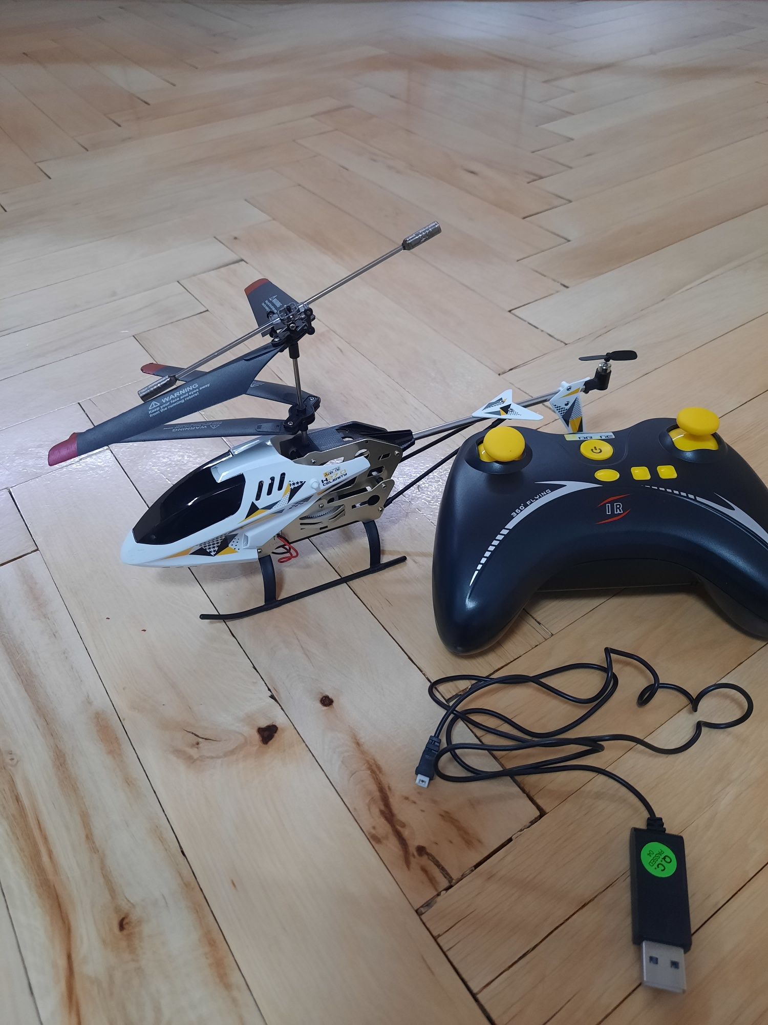 Дрон Хеликоптер MONDO ULTRA DRONE Хеликоптер R/C H27.0 CELERITY