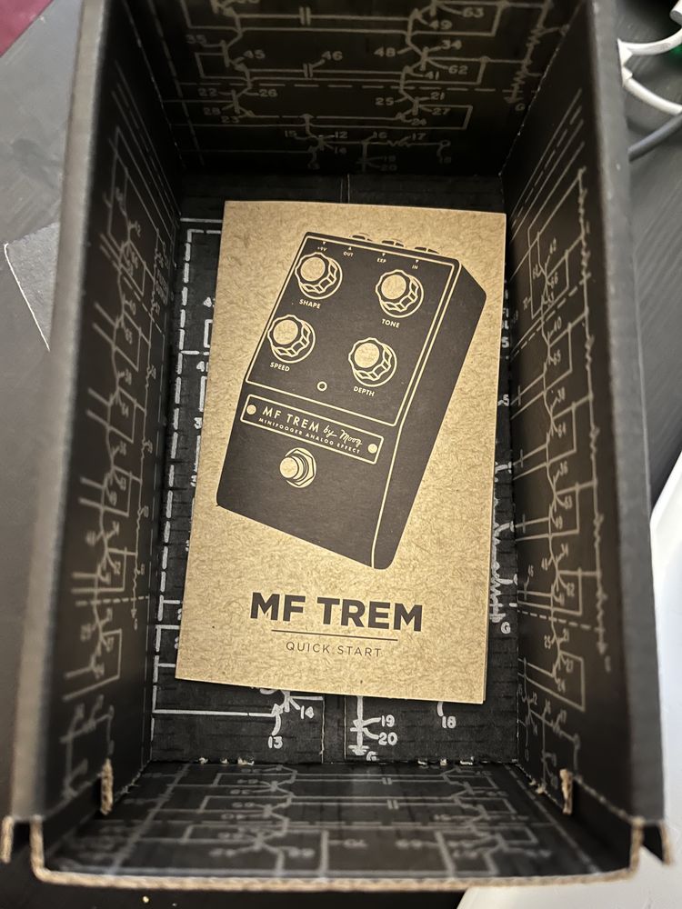 НАМАЛЕНА ЦЕНА Moog MF Trem китарен ефект