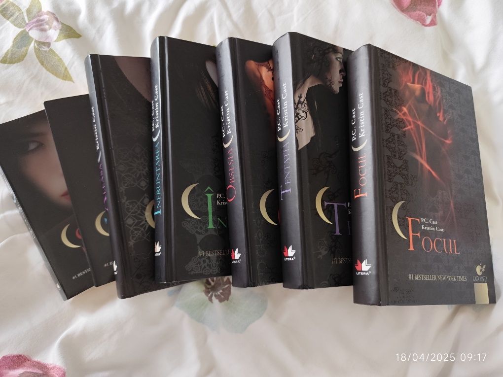 Seria casa nopții vol. 1-7