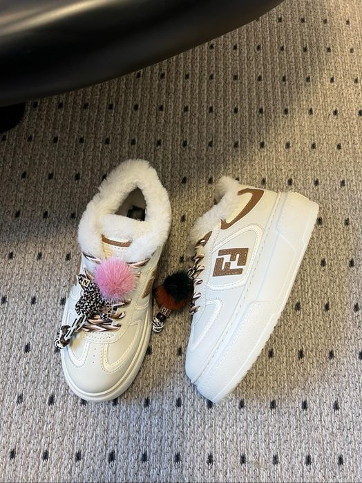 Adidasi Fendi , calitate premium , pe comanda , noi , 38