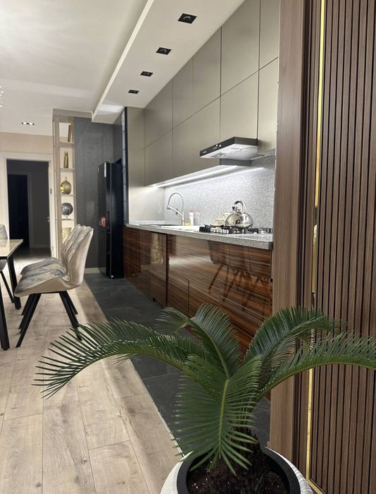 Продается 3/1/4 квартира в банковском доме, ор ресторан Висол