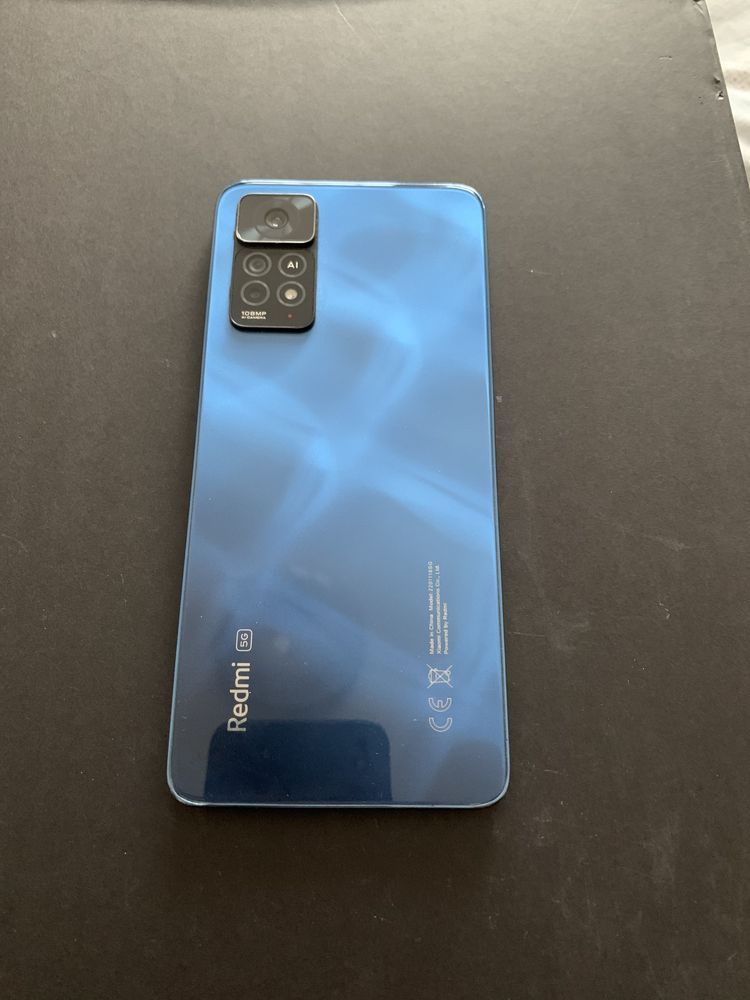 Продавам смартфон Xiaomi Redmi Note 11 Pro