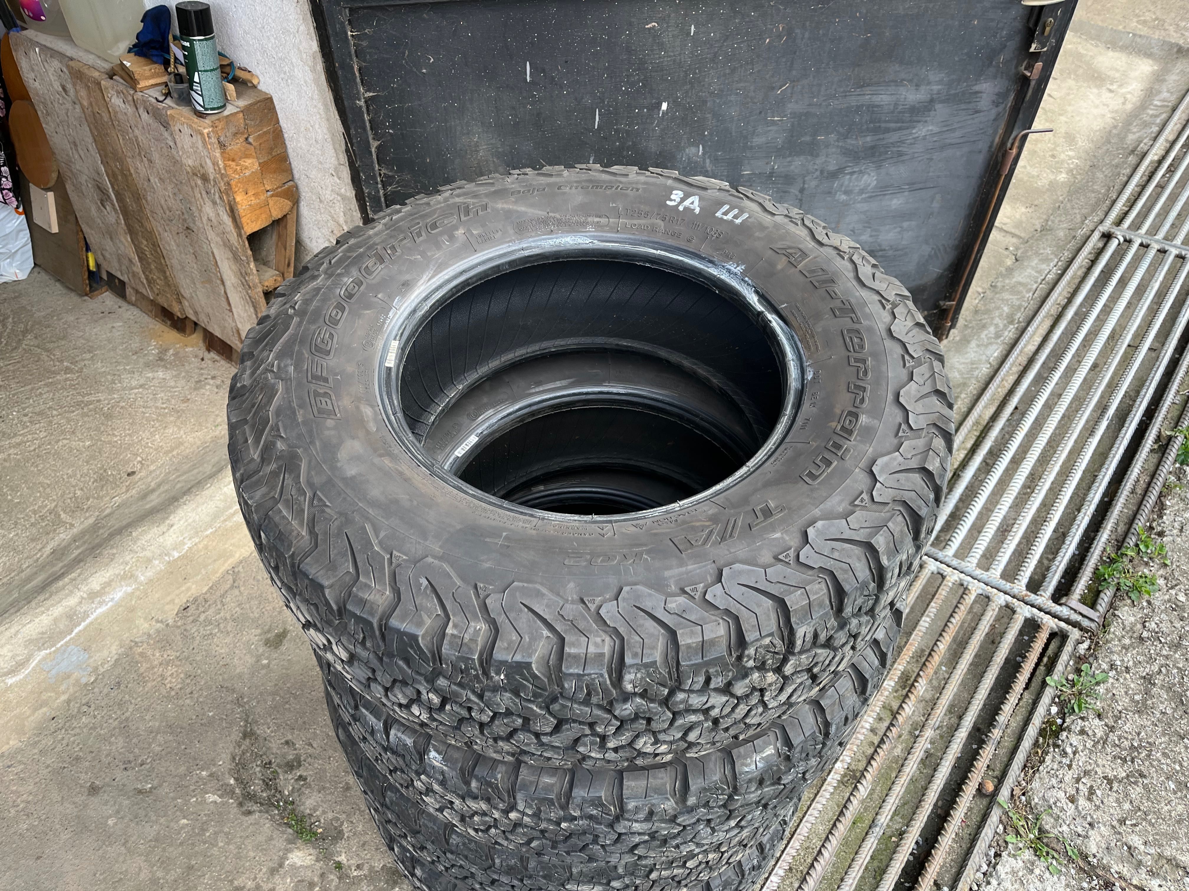 Продавам 4бр. BF Goodrich AT K02 255 75 R17 DOT 3219