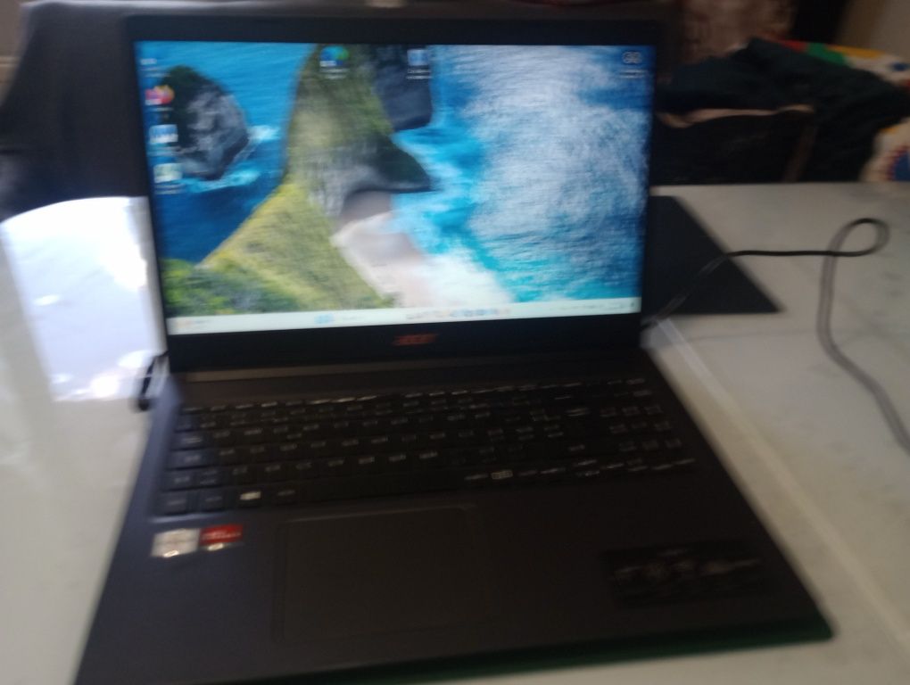 Pt cursuri,gaming, Acer 3, video dedicat, 8 GB, SSD M2 240 GB, 15 inch