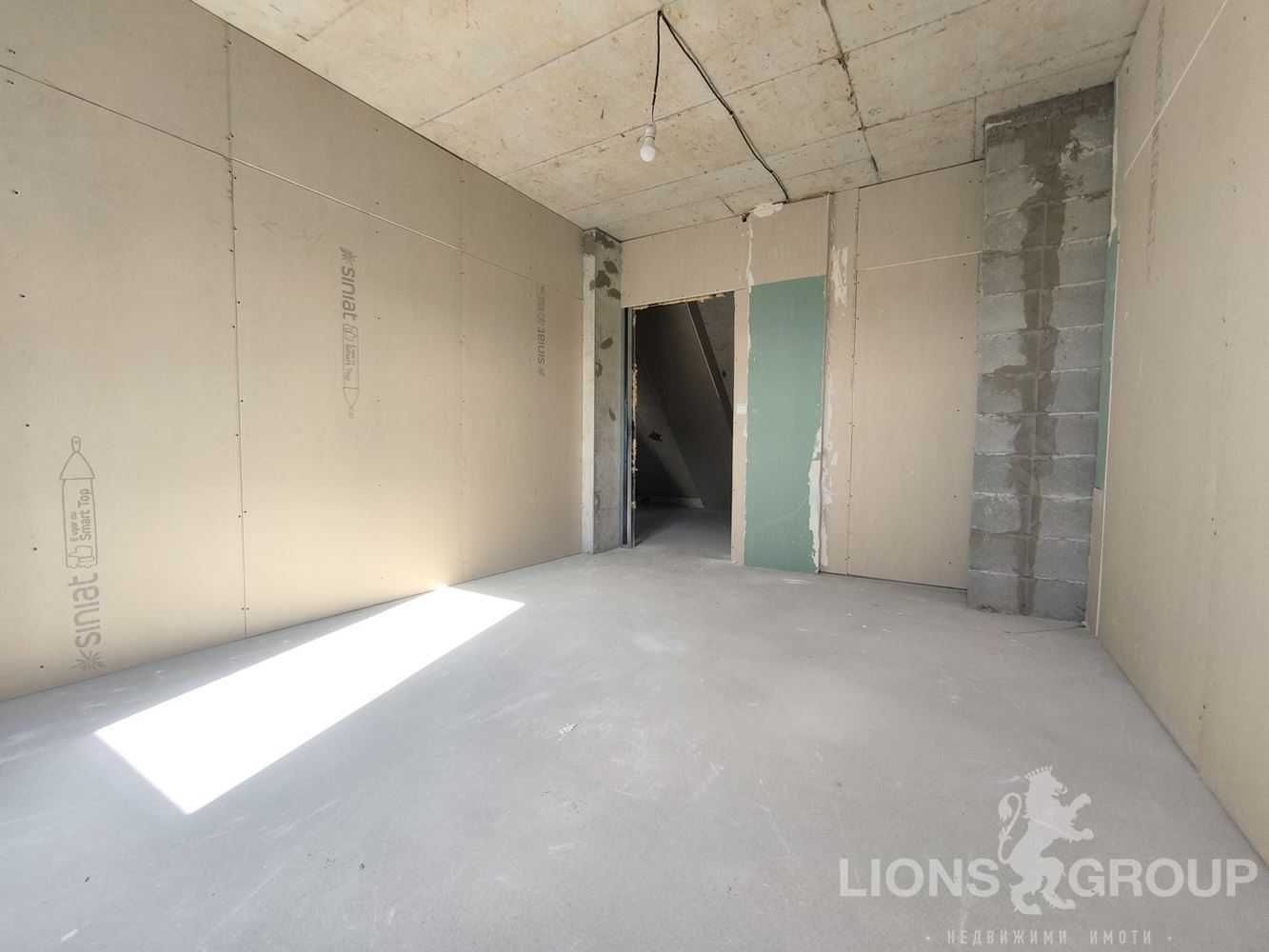 Четиристаен апартамент 114 990 €, Варна, Възраждане 2