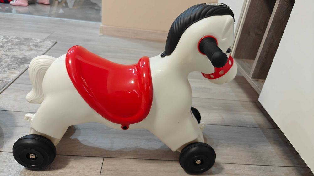 Детска люлка конче - Pilsan