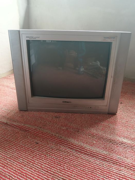 Телевизори се подаряват