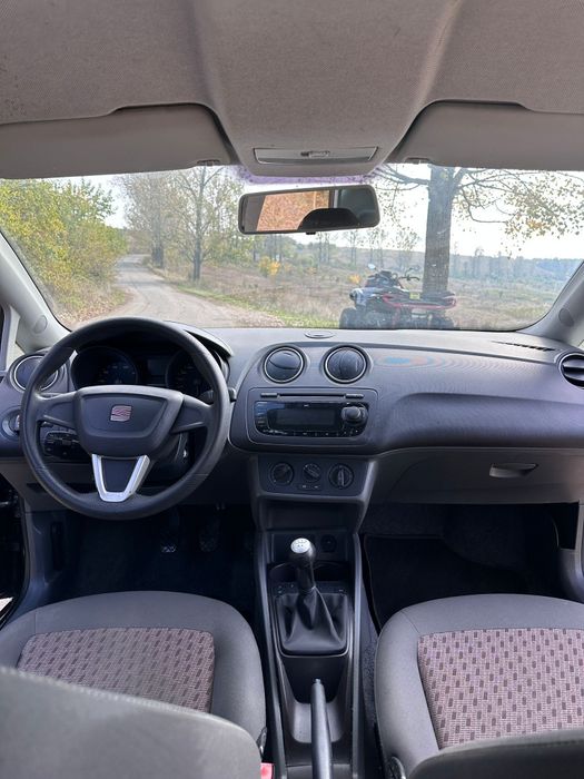 Vand Seat ibiza 2010 1.2 benzina