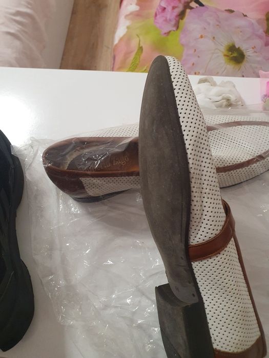 Обувки за мъже  .