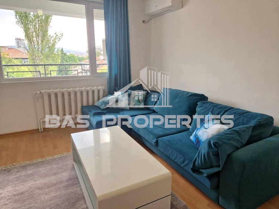 Дава се под наем Двустаен апартамент в София, Лозенец - 73 кв.м за 800 € - Снимка #2