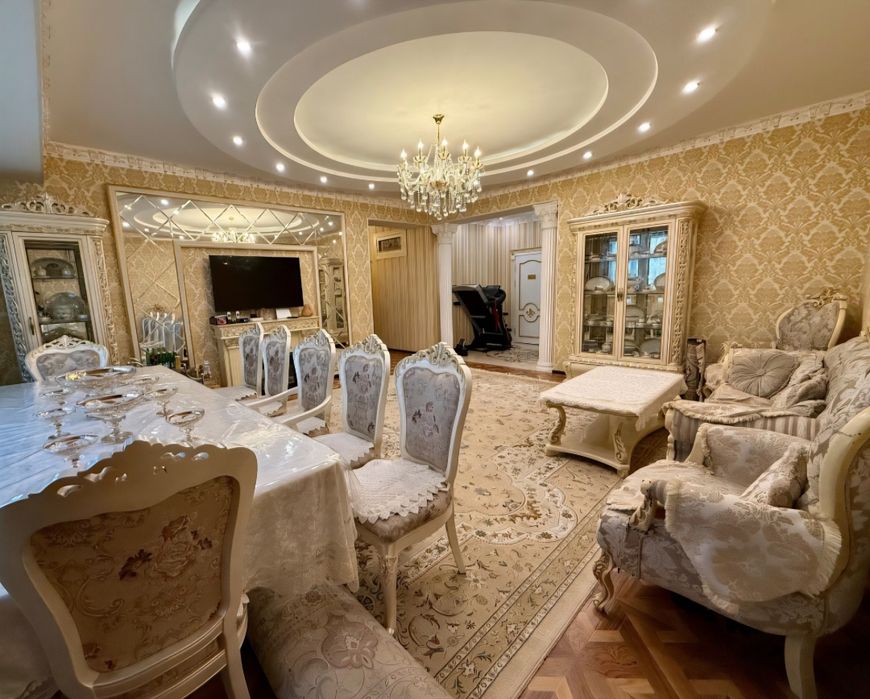 *4/3/9. НОВОСТРОЙКА 135 м². Golden House