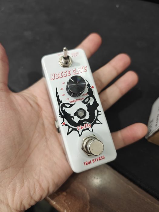 Педаль шумодав Noise Gate