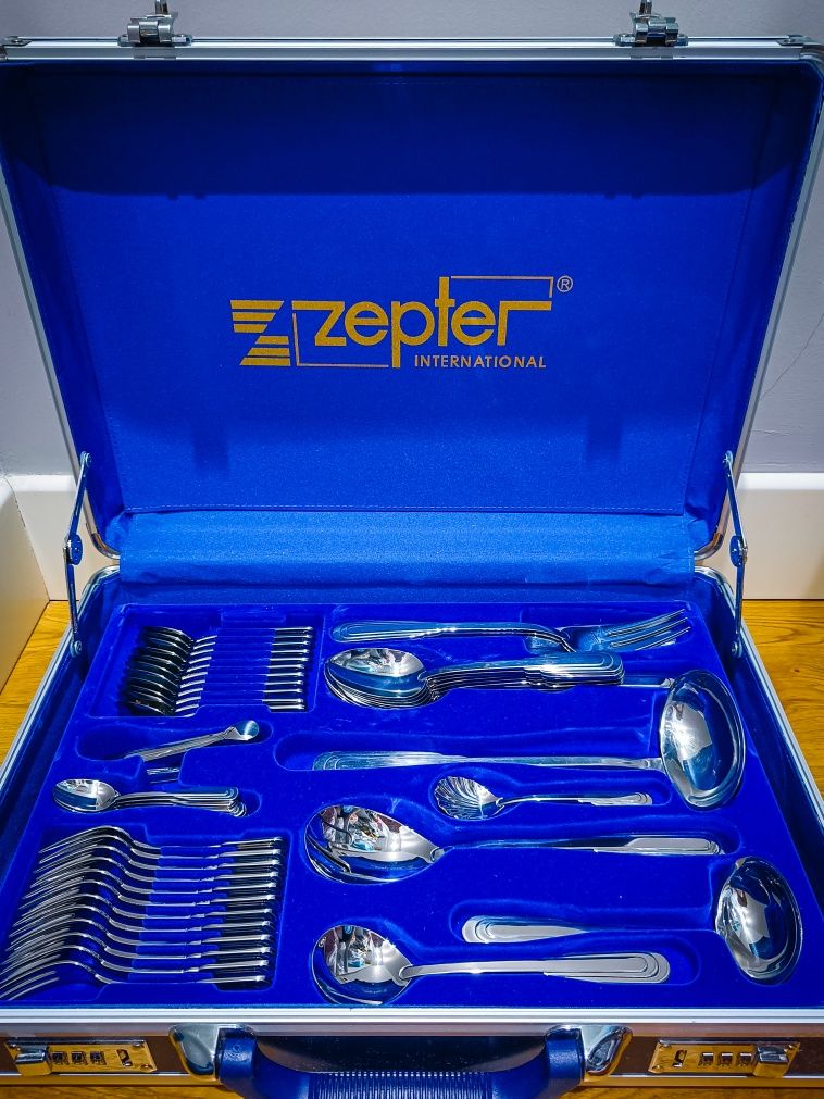 Zepter набор кухонных инструментов на 12 персон, чемодан