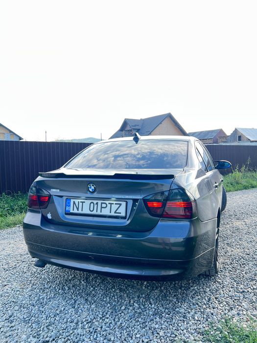 Vând sau schimb bmw e90 320d
