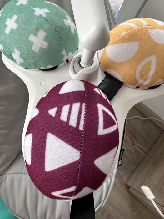 Електрическа бебешка люлка mamaRoo 5.0