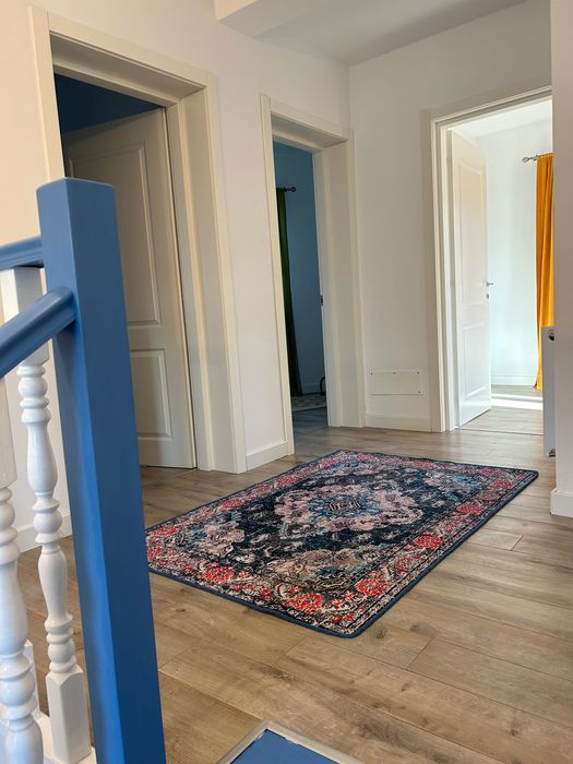 Proprietar vând casa,intabulata,mobilata si utilata.