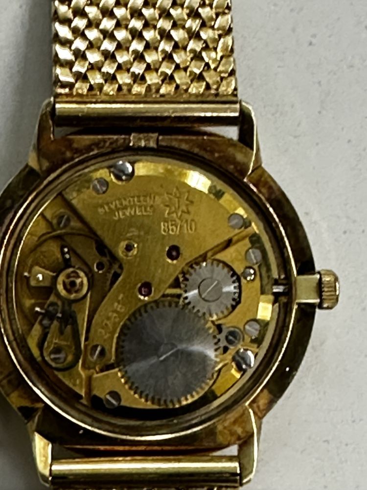Златен часовник Junghans Hcronometer 14K. Gold