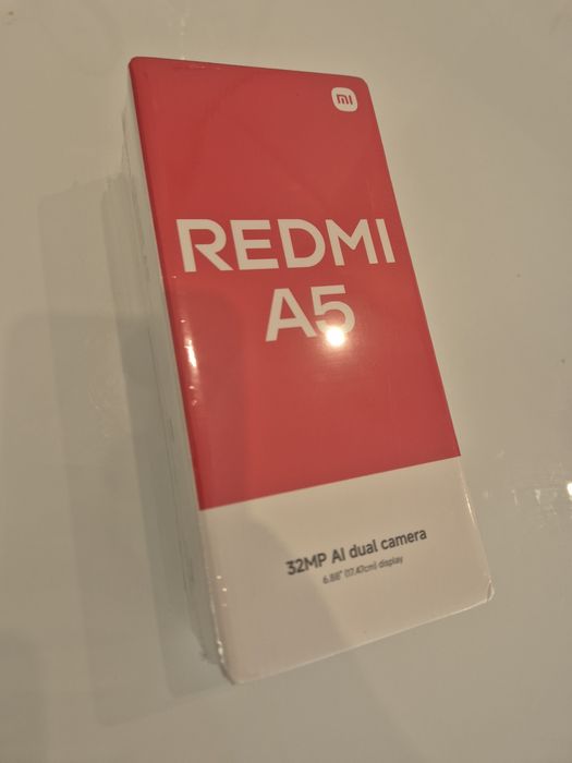 Xiaomi Redmi a5 64 gb черен Запечатан  Отключен към всеки