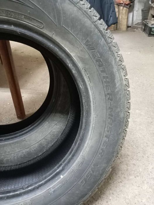 Гуми Cooper Weathermaster 215/70/16