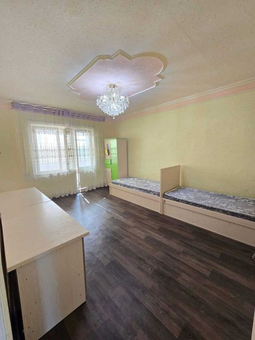 Beruniy hududida kvartira zudlik bilan sotiladi!