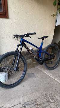 Bicicleta Full suspension Trek Fuel ex 8 2022