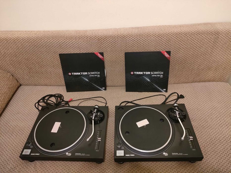 Instrumente redare vinyl,platane turntables Technics sl 1200 mk3
