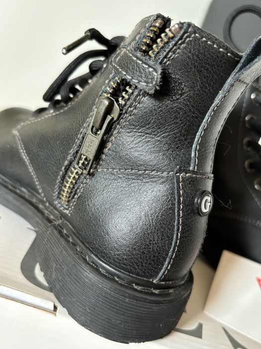 Guess-ботушки, естествена кожа!