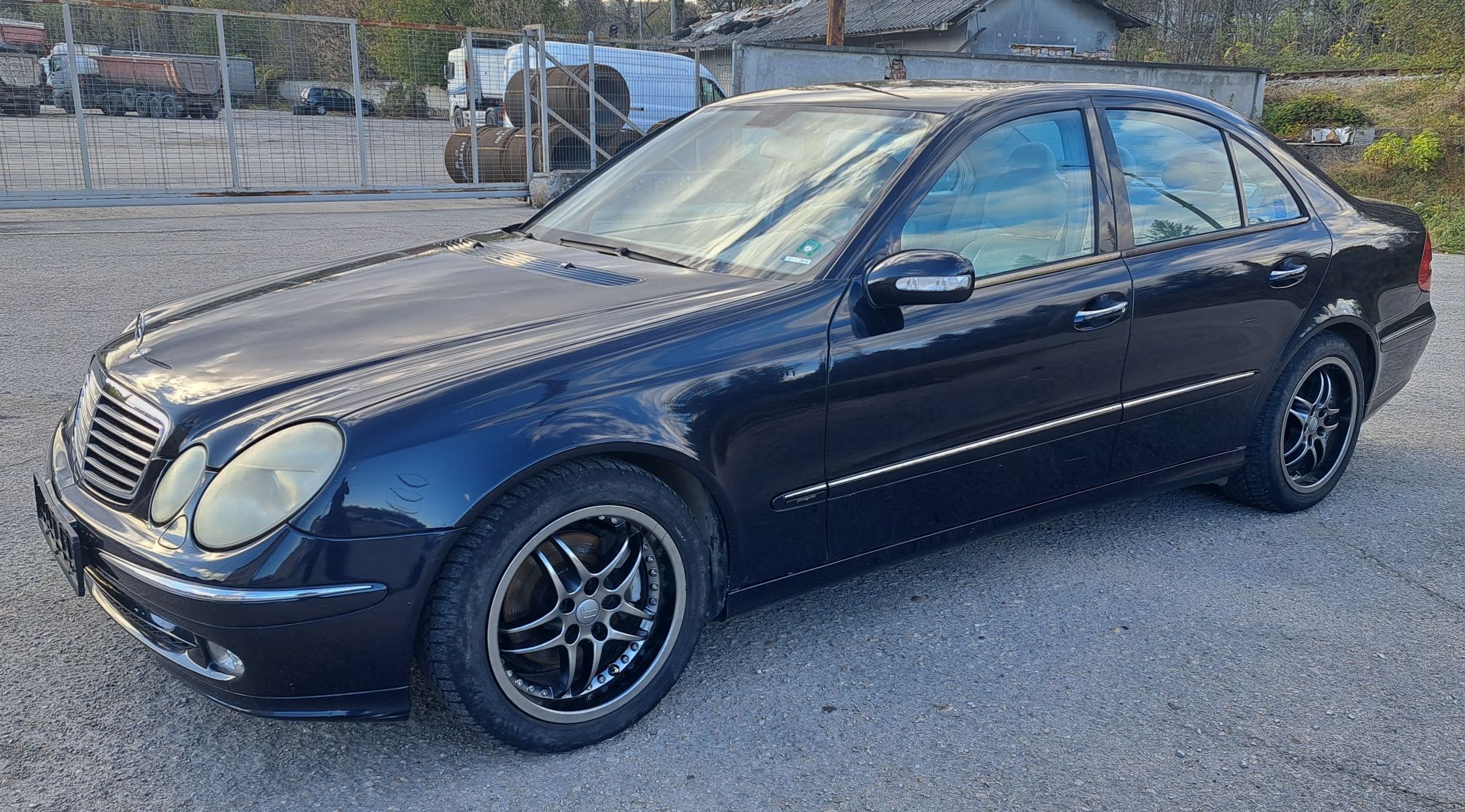 Лява дясна врата Меецедес Е W211 Mercedes E class предна задна