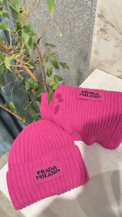 Продам комплект шапка с шарфом тёплый