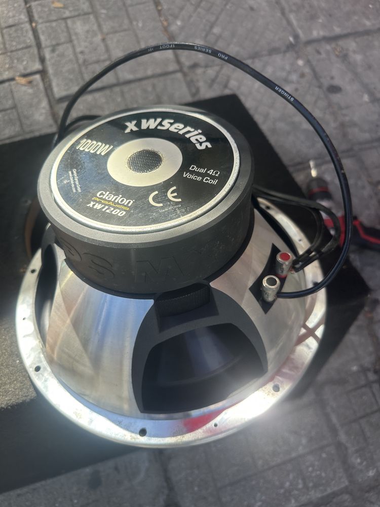 Бас каса Clarion 500rms с моноблок signum