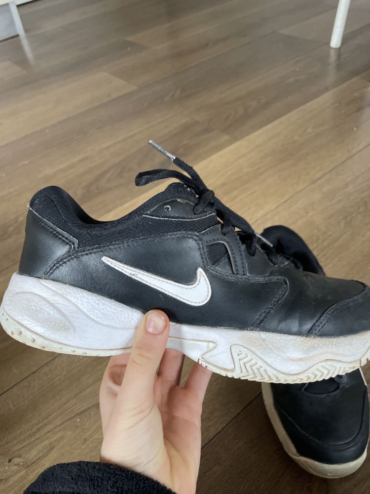 Pantofi tenis Nike Court Lite 2