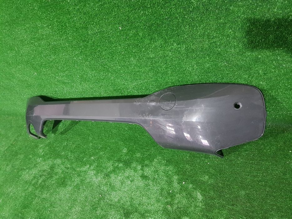 Spoiler bara spate BMW X1 F48 an 2014-2019 cu o mica denivelare