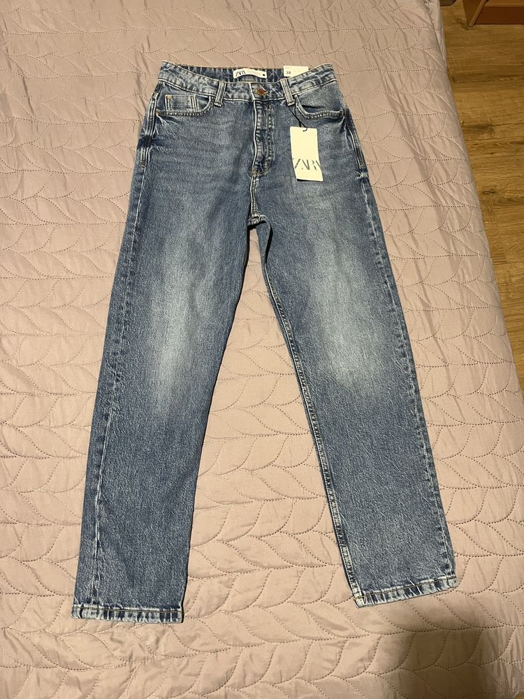 Нови дънки Zara Momfit
