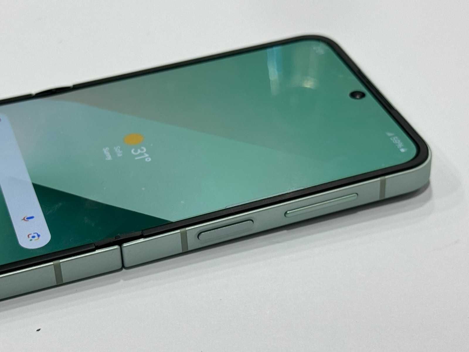 Samsung Galaxy Z Flip6 5G 512GB 12GB RAM