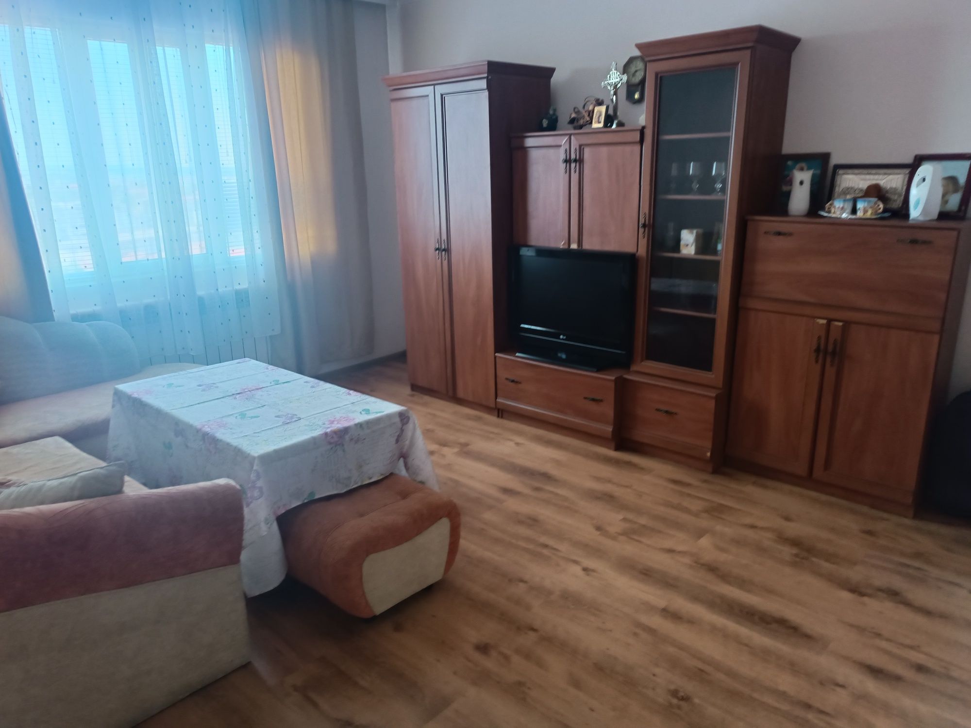 Продава се двустаен апартамент в Силистра  кв. Изток