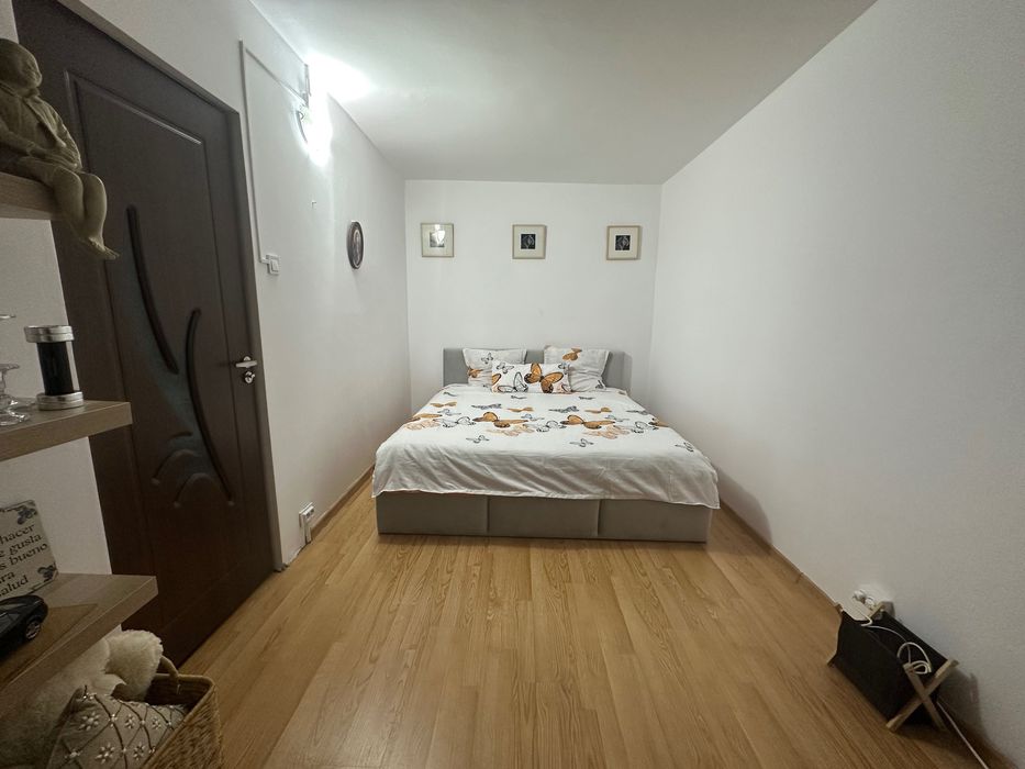 Vand apartament in zona centrala DN1A, Valenni de munte, etaj 2