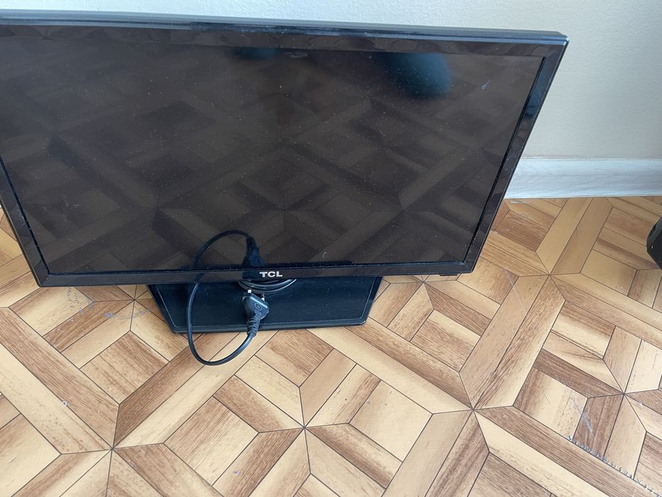 Телевизор tcl бу в хорогем состоянии