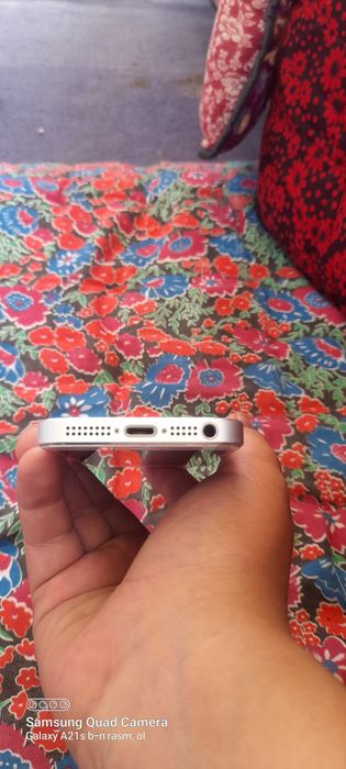 IPHONE 5   32 HOTRA AYBI EKRAN CHETI SINGA keleshamiza yomkis 77 narxi