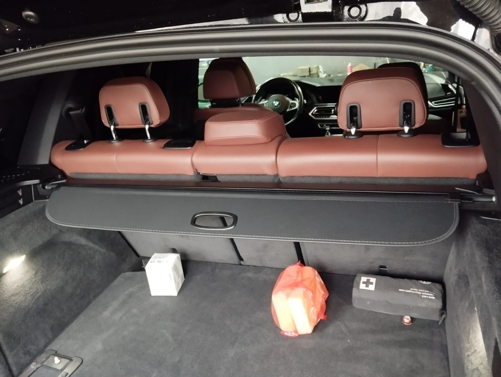 Шторка багажника BMW E70 X5 G05