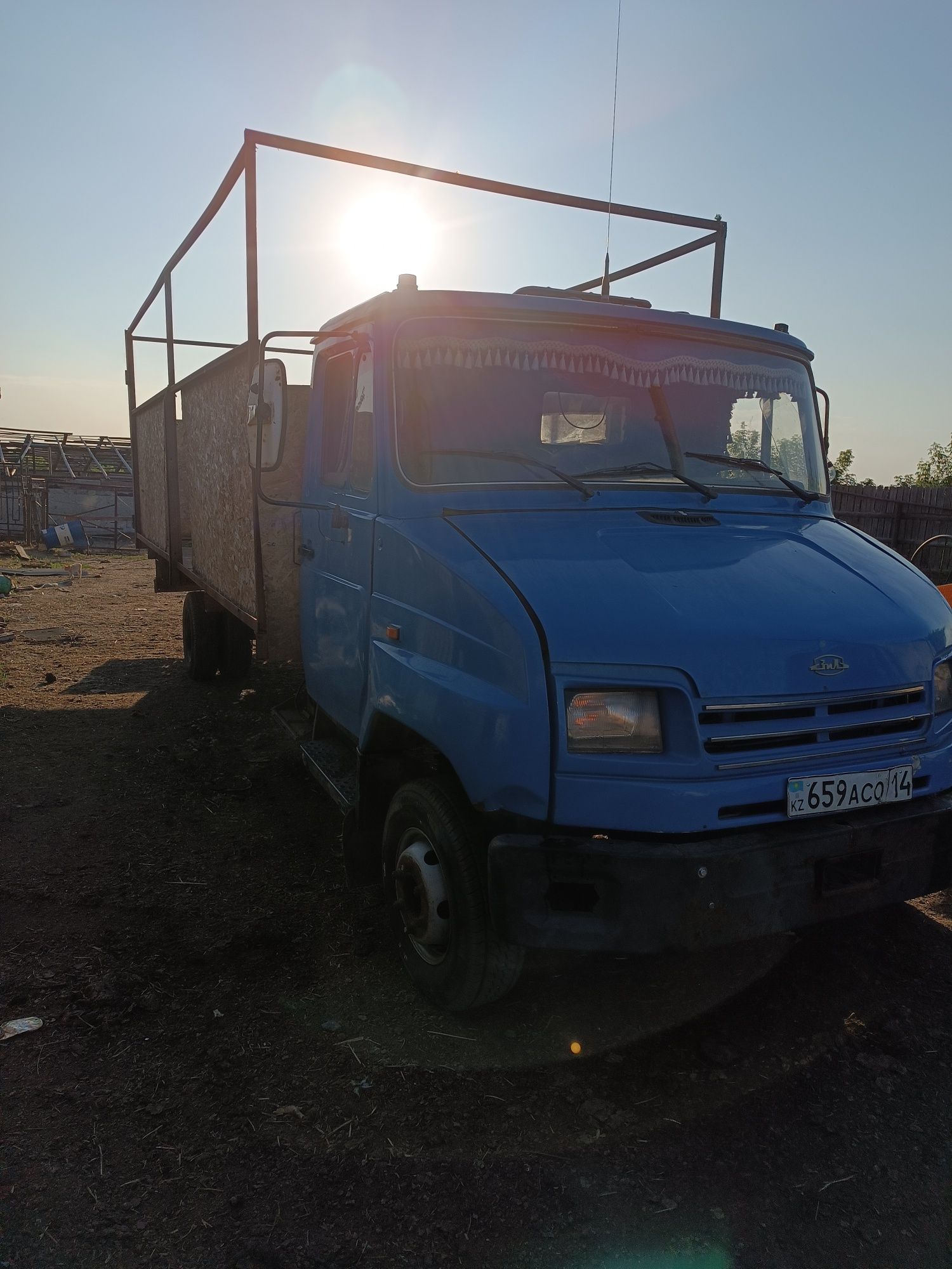 Продам ЗИЛ бычок газель 6 метров