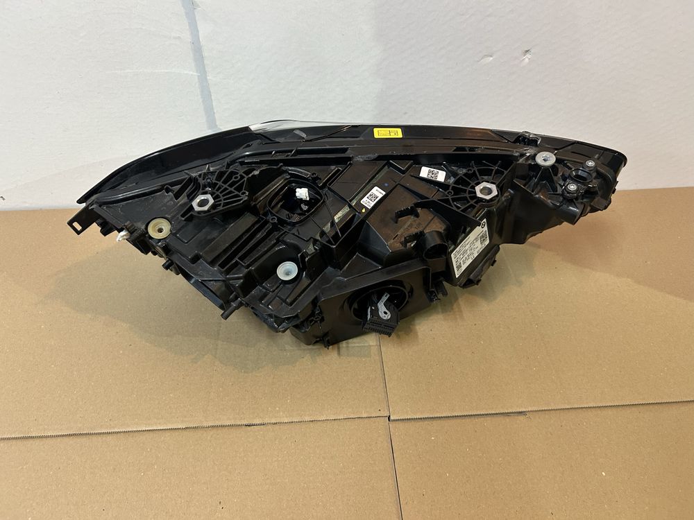 Far bmw G22 G23 G26 G80 seria 4 M4 laser shadow 2020-2023