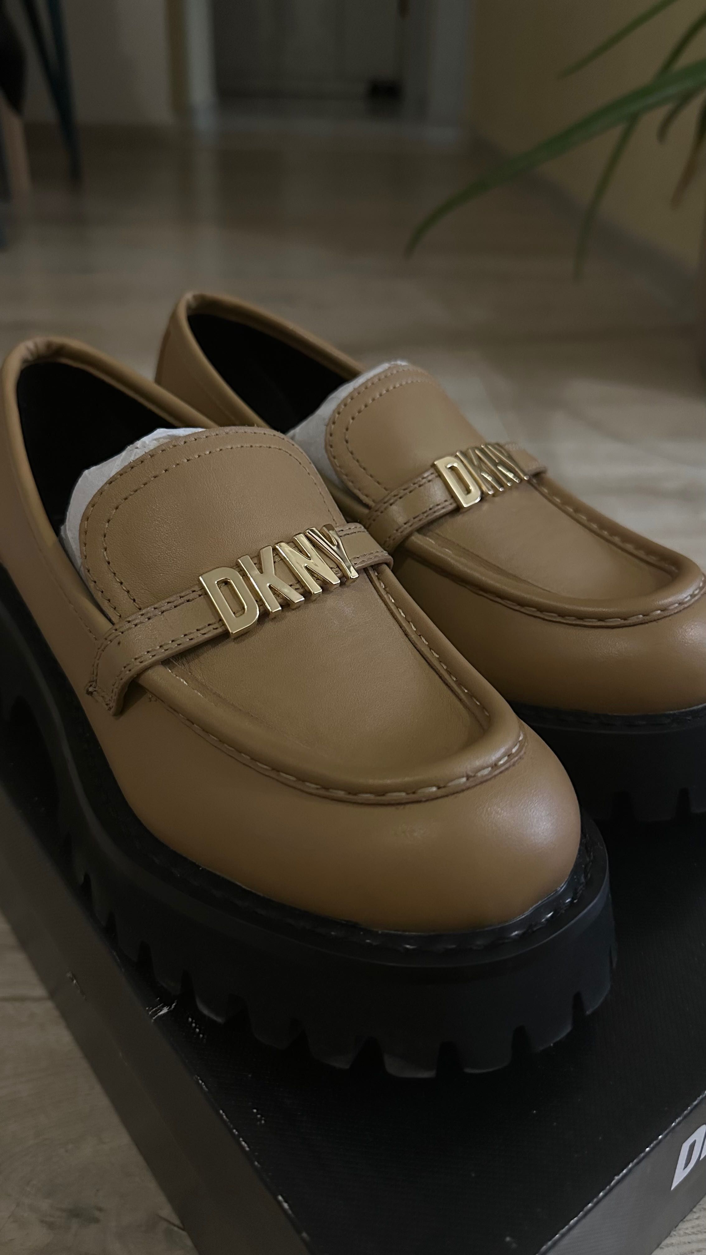 Лоуфъри DNKY- Donna Karan