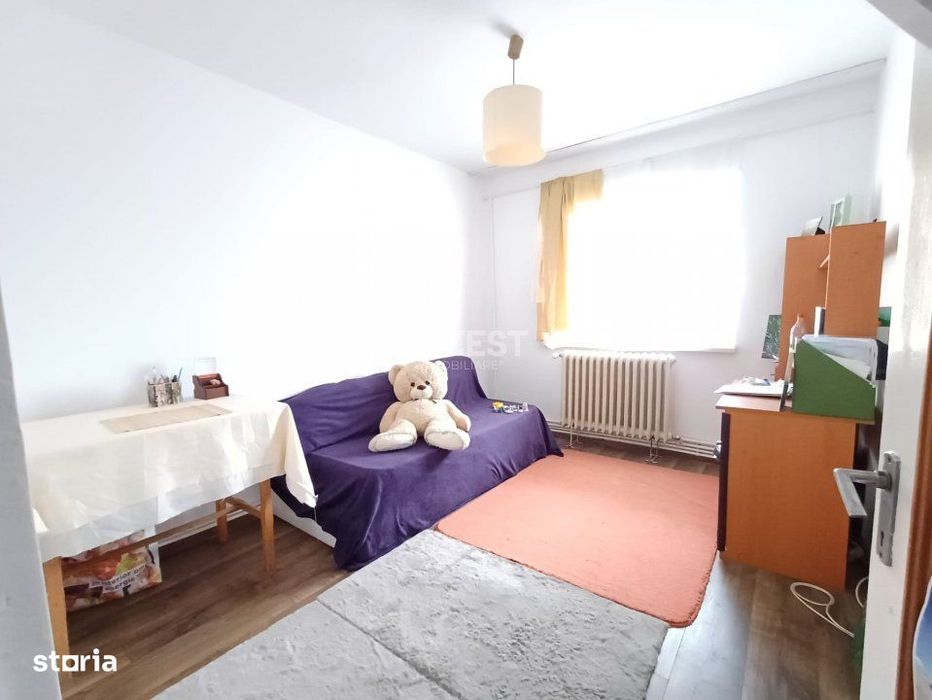 Apartament spatios 3 camere Decomandat  70 mp, zona Frumoasa, Iasi
