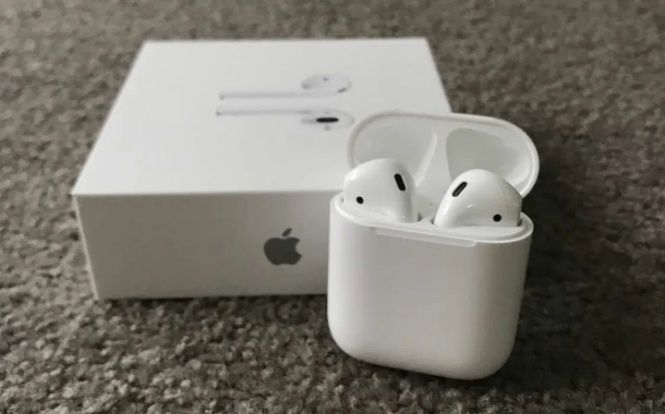 Airpods Kar.Dok yangi
